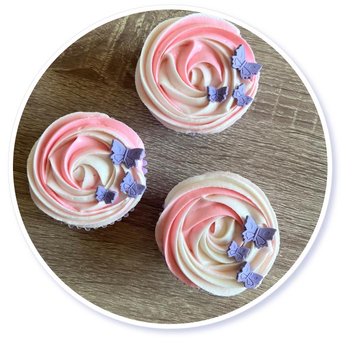 2 colour swirl cupcake