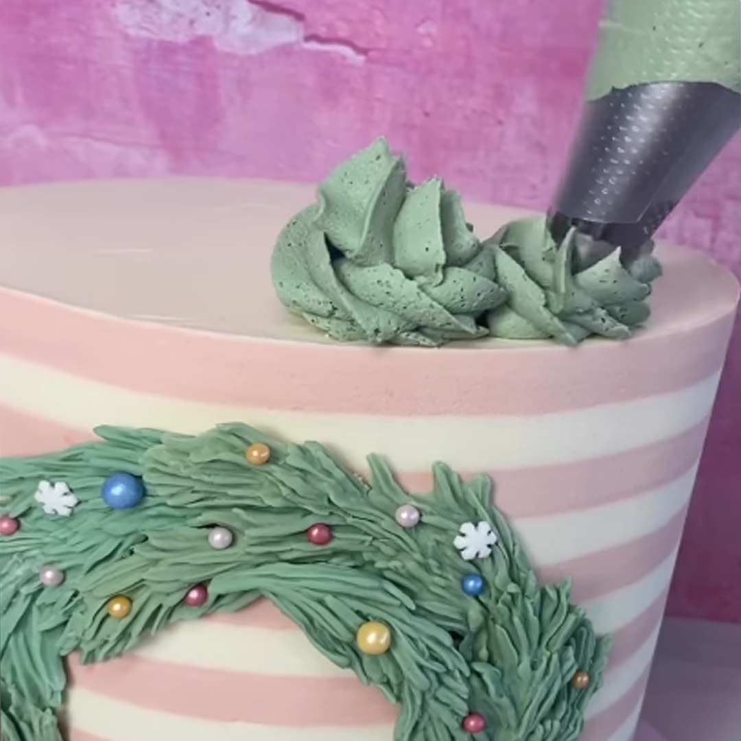 https://scoop-n-save.com/product_images/uploaded_images/wreath-cake.jpg